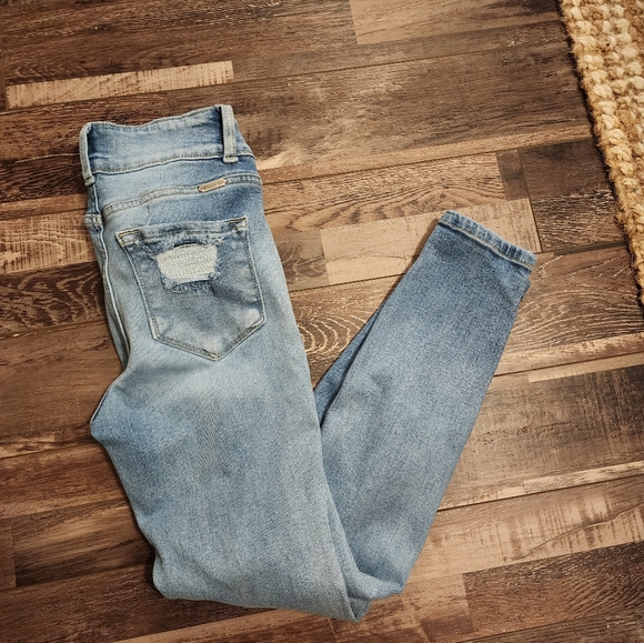 Kancan skinny 27 - Picture 2 of 3